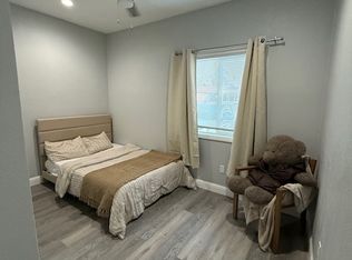 1604 Rose Ave #1/2, Modesto, CA 95355