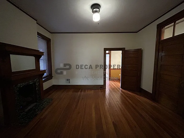 2304 Russell Blvd #1E — Photo 6