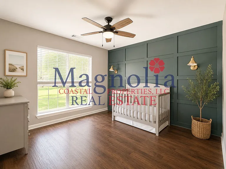 723 Oxford Dr — Photo 8