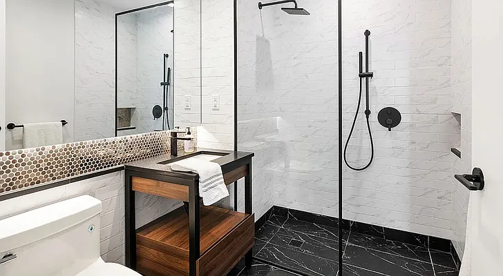 Rented by West 124th Manager LLC | media 38