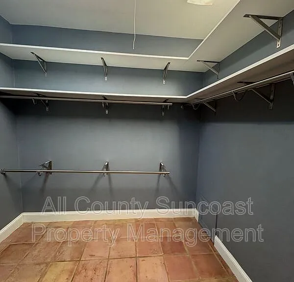 2600 Lucerne Dr — Photo 6