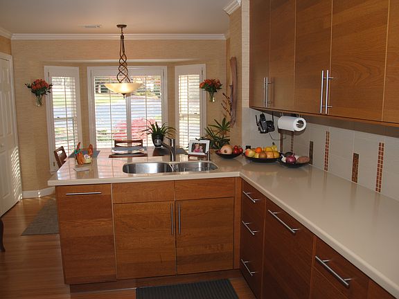5th image of 6195 Windsor Trace Dr
