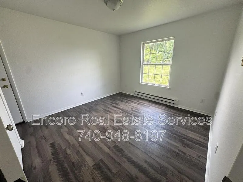 Building Photo - 537 New Haven Ct