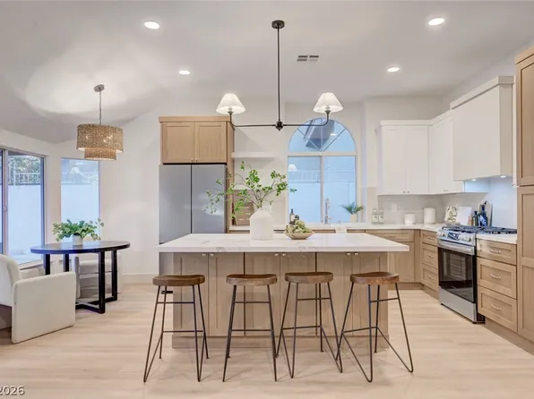 3001 Bridge Creek St, Las Vegas, NV 89117