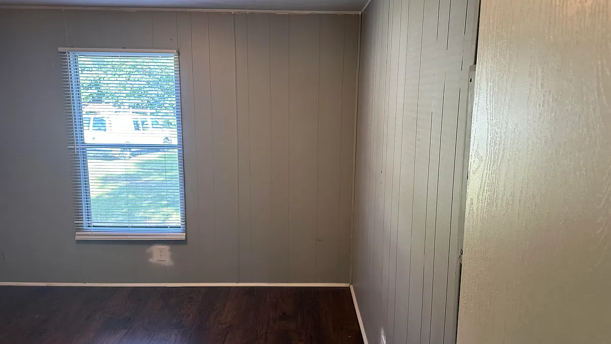 Building Photo - 424 Dorley Dr