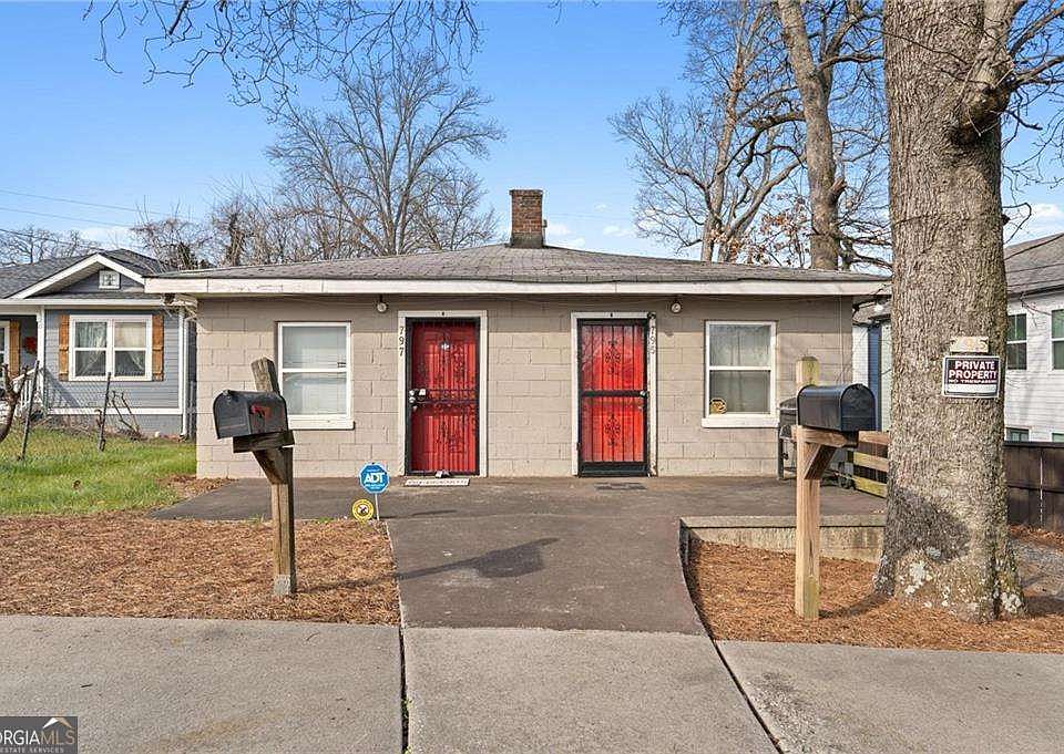 1st image of 797 Beryl St SW