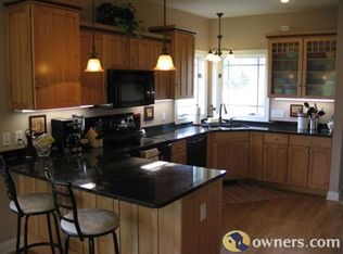 529 Coral Dr, Lake City, MN 55041