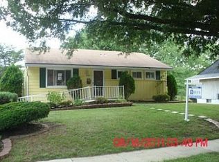 9107 Wallace Rd, Lanham, MD 20706