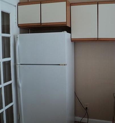 4th image of 1418 W Erie Ave APT 1