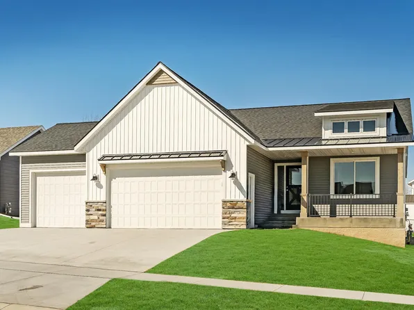 1830 Brandt Dr NE, Byron, MN 55920