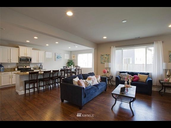 5th image of 1906 184th Street Ct E