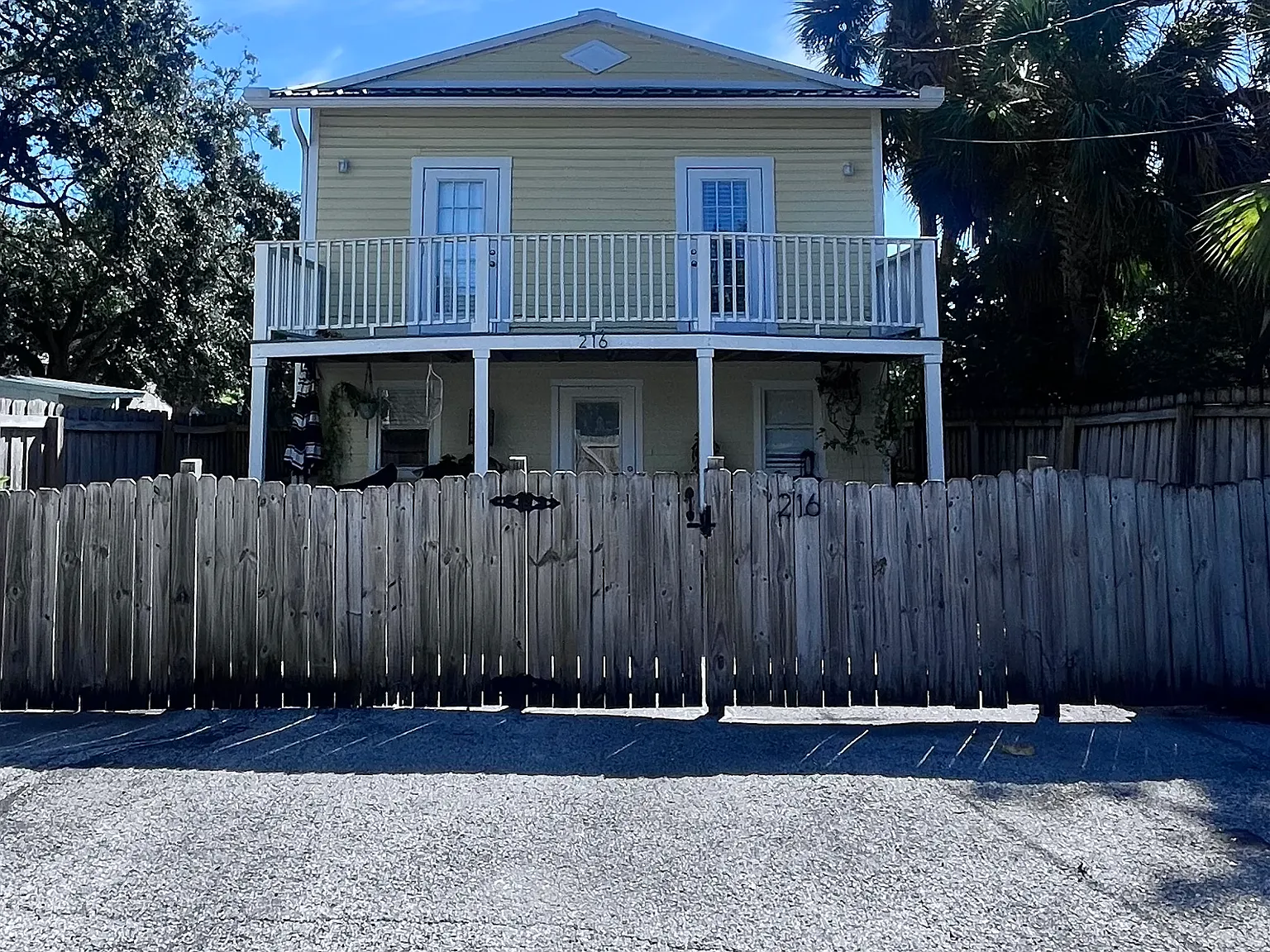 216 S Edison Ave — Photo 3