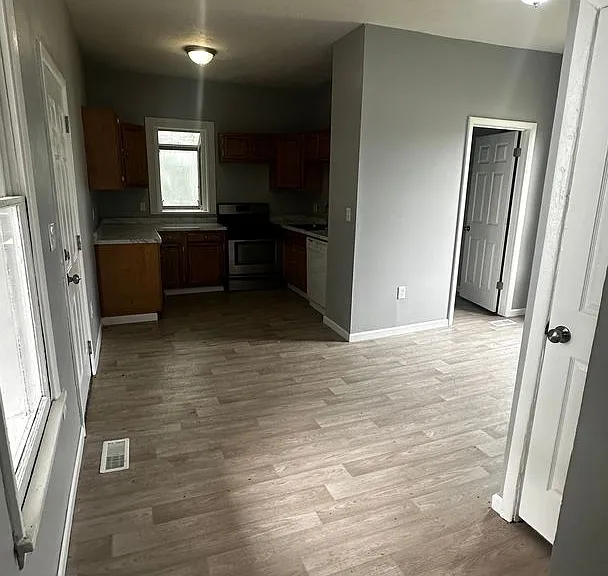 8113 Platt Ave — Photo 3