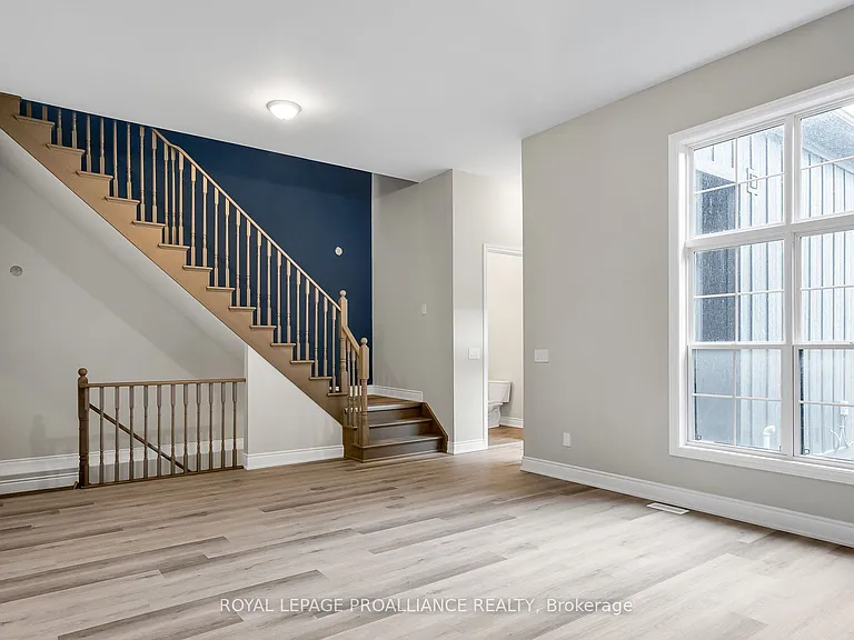 873 Charles Wilson Pkwy — Photo 15