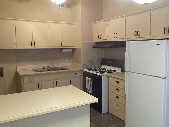 2nd image of 1866 S Dennison St