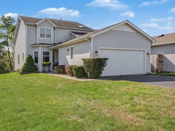 11345 Valley Dr #11345, Saint John, IN 46373