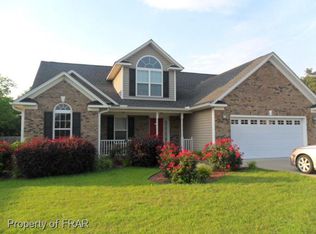 209 Club Forge Ln, Raeford, NC 28376