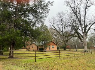 131 Spokane Rd, Natchez, MS 39120