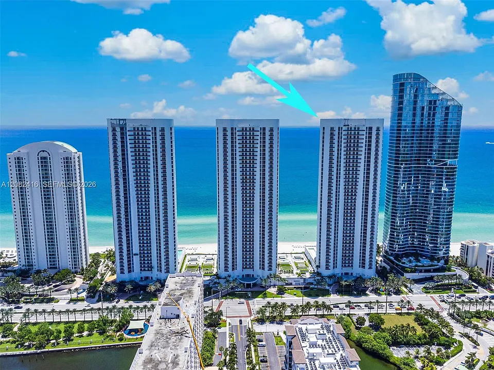 15811 Collins Ave #1802