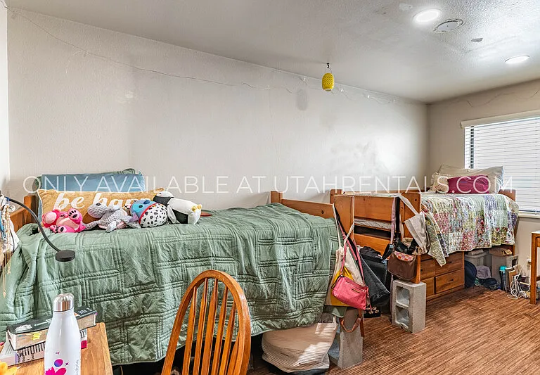 948 N 50 E #305 — Photo 14