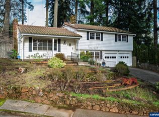 911 Huron Ct SE, Salem, OR 97302