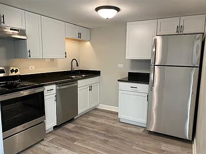 1103 Evans Ave #6B — Photo 2