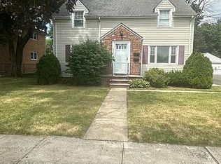 365 Forest Rd FLOOR 1, Scotch Plains, NJ 07076