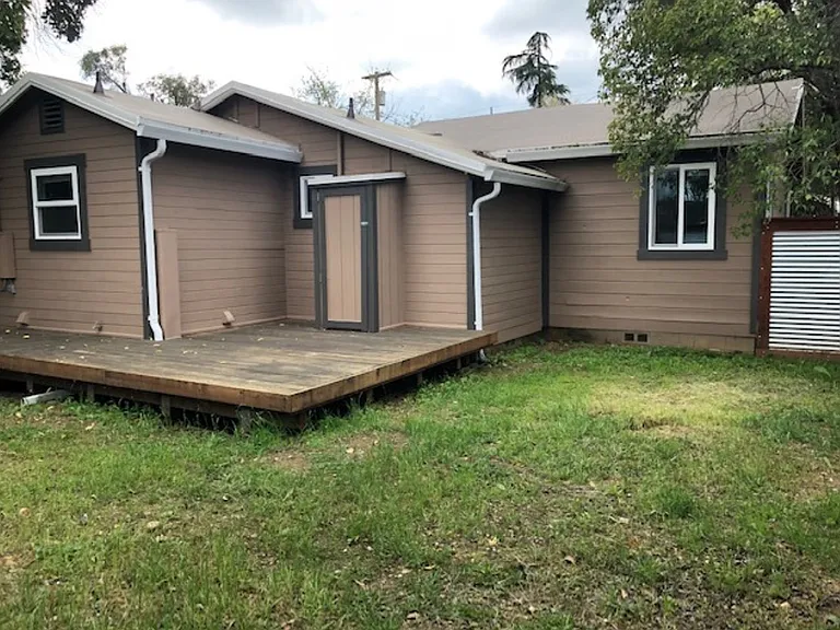4933 Eastside Rd — Photo 10