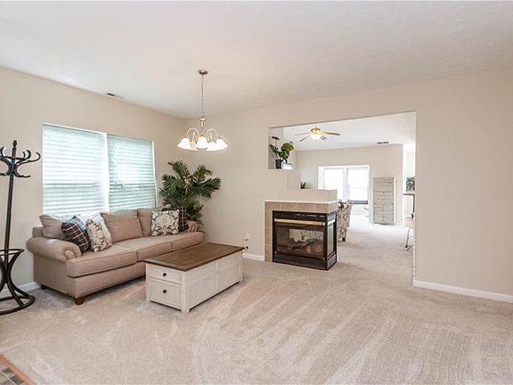 5th image of 10609 Pine Valley Path #31
