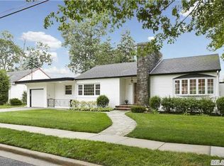 530 Emerson Ave, Baldwin, NY 11510