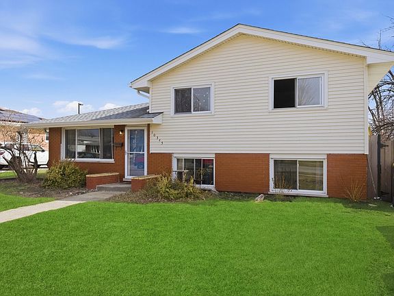 2nd image of 10345 Barnard Dr