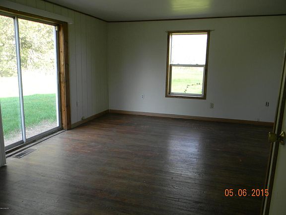 5th image of 7978 S 44th Ave #1