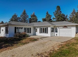 3277 O Ave, Tama, IA