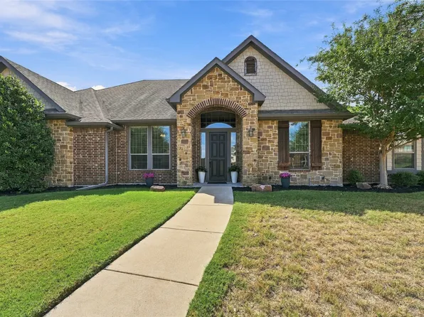 317 Covington Ln, Ovilla, TX 75154