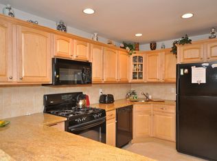 711 Shore Rd APT 3K, Long Beach, NY 11561