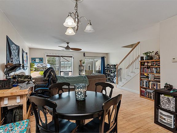 5th image of 13 Leclair Street