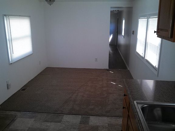 4th image of 1405 Farrell Ave Trlr 320