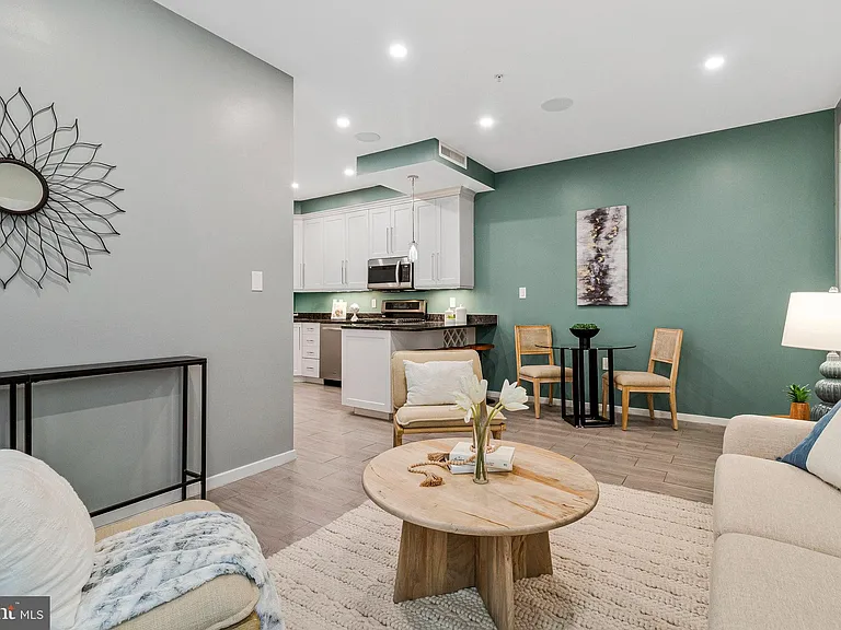 756 Park Rd NW #2 — Photo 5