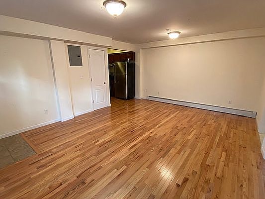 4th image of 30-05 23rd St #1