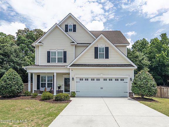 3rd image of 29 Farm Meadow Court