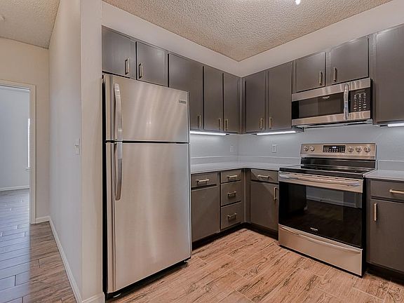 2nd image of 2200 Classen Blvd #6