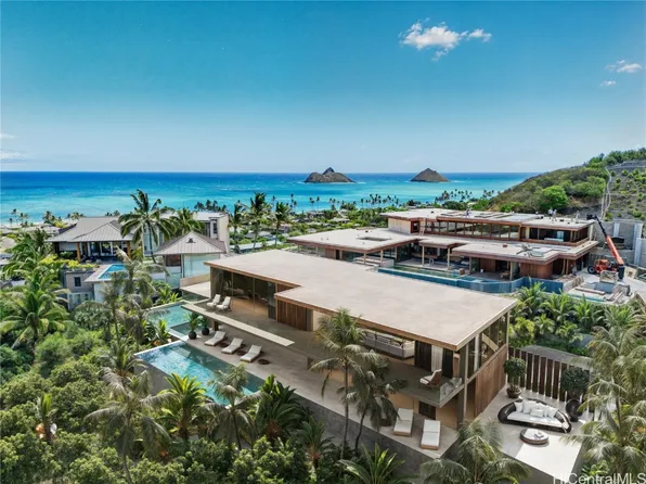 269 Kaelepulu Dr #1, Kailua, HI 96734