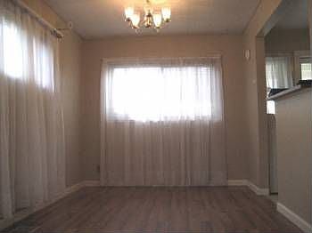 5th image of 3163 Lapland Dr