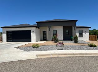 7 Yuel Ct, Canyon, TX 79015