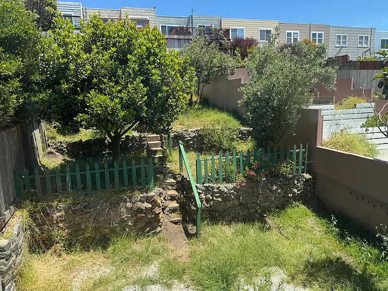 2130 31st Ave — Photo 14