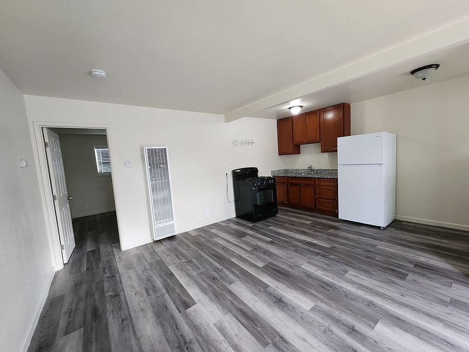 1st image of 5626 53rd St APT 4