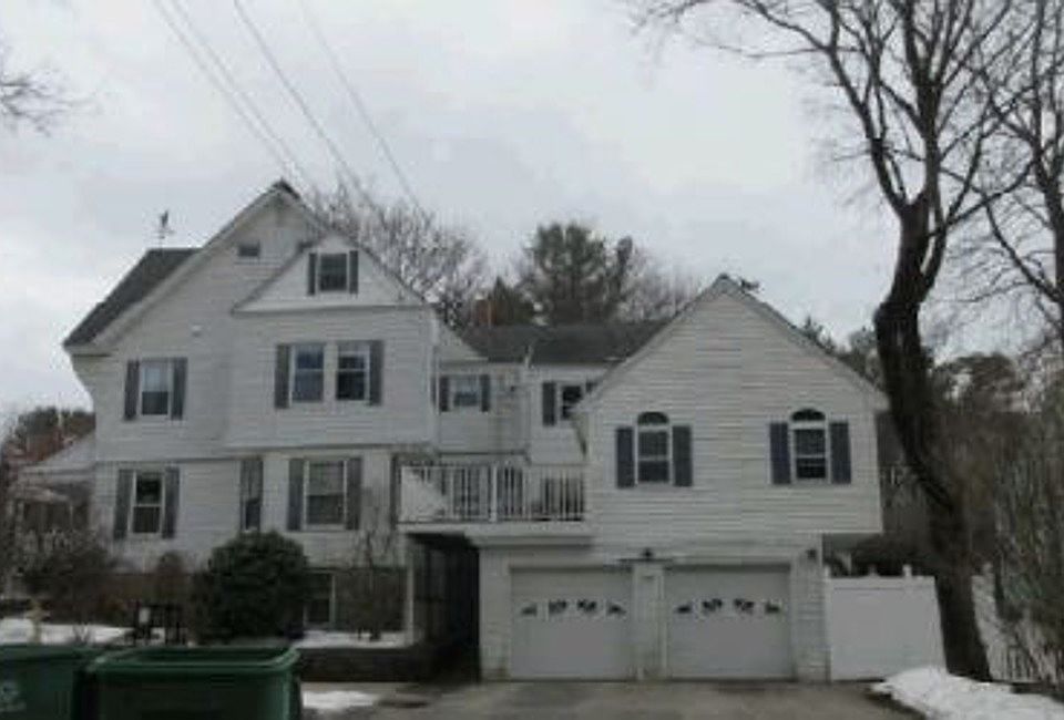 2nd image of 393 S Main St