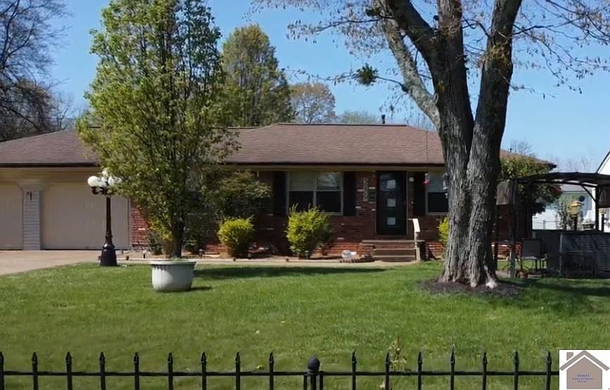 1st image of 3209 Schneidman Rd
