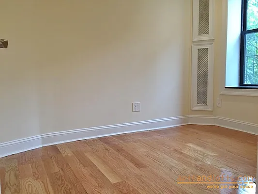 Rented by aptsandlofts.com | media 45