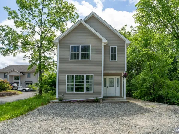 644 Warwick Tpke, West Milford, NJ 07421